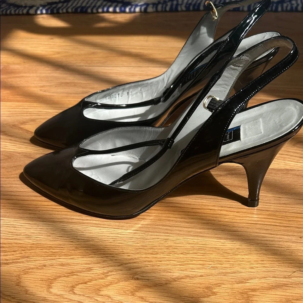 Vintage patent Black leather Heels - Picture 2 of 5